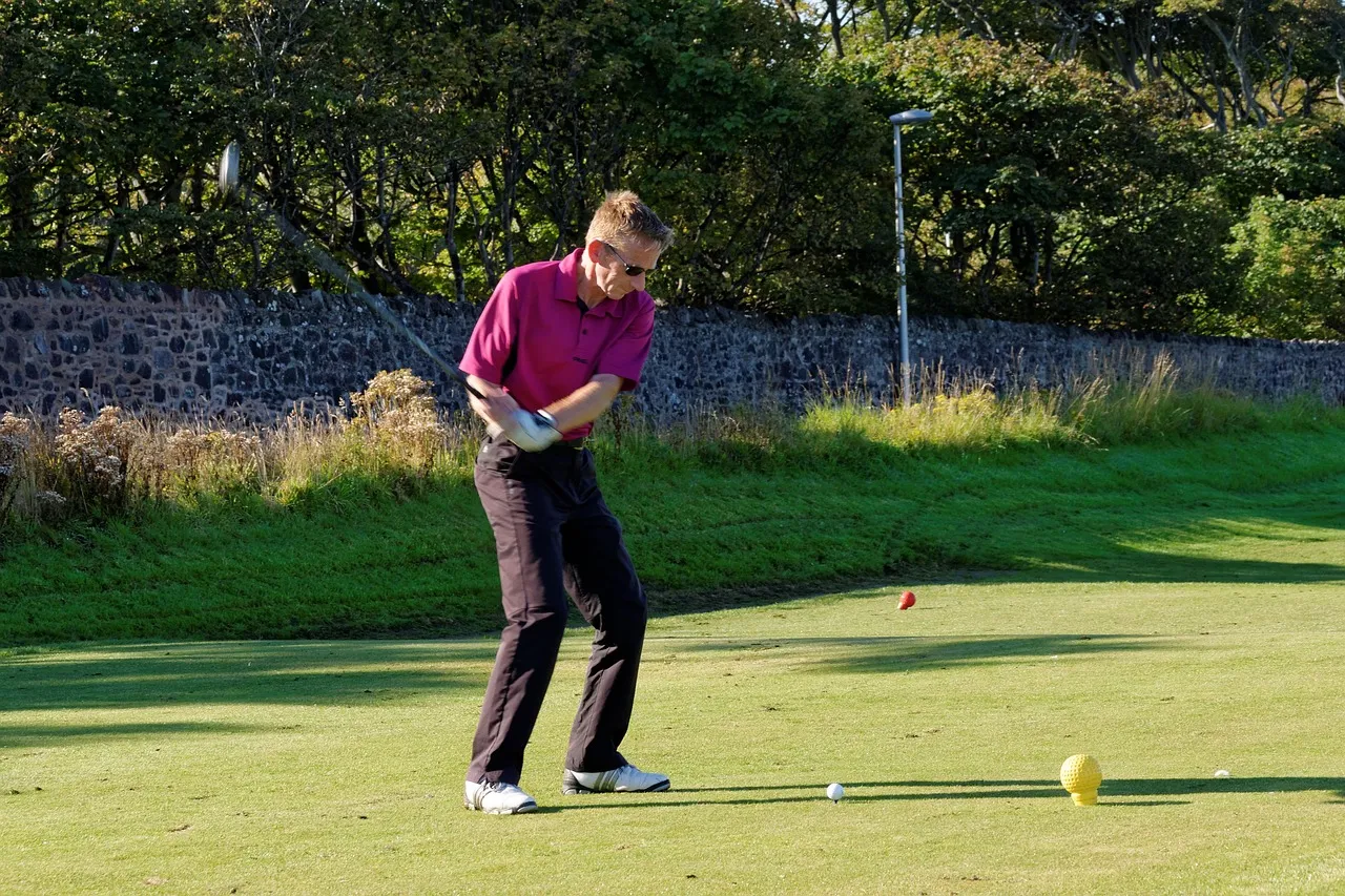 Palos de golf para principiantes en Madrid, el material adecuado
